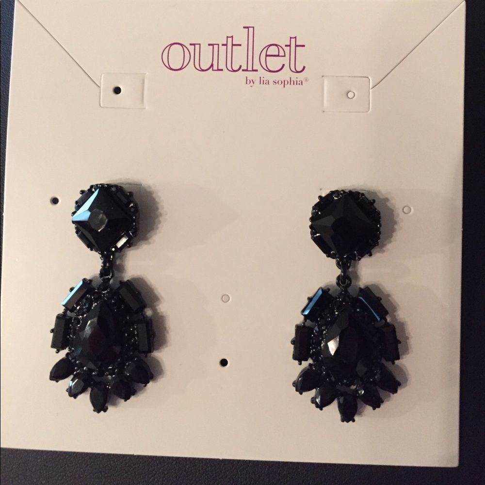 New Lia Sophia earrings